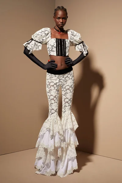 Look 8